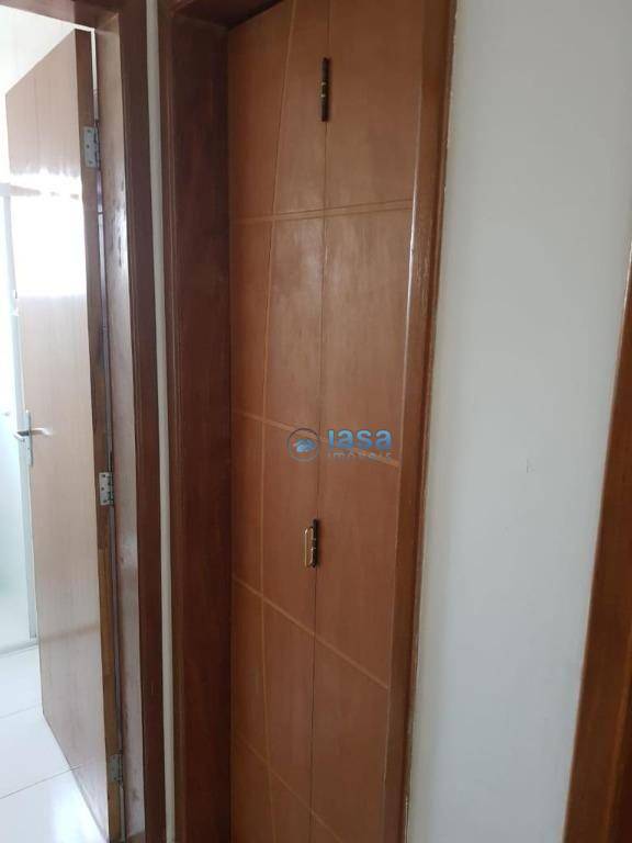 Apartamento à venda com 2 quartos, 60m² - Foto 26