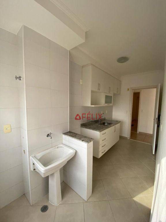 Apartamento à venda com 2 quartos, 65m² - Foto 12