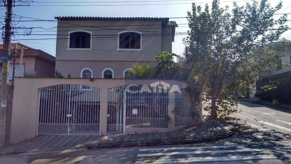 Sobrado à venda com 3 quartos, 300m² - Foto 52