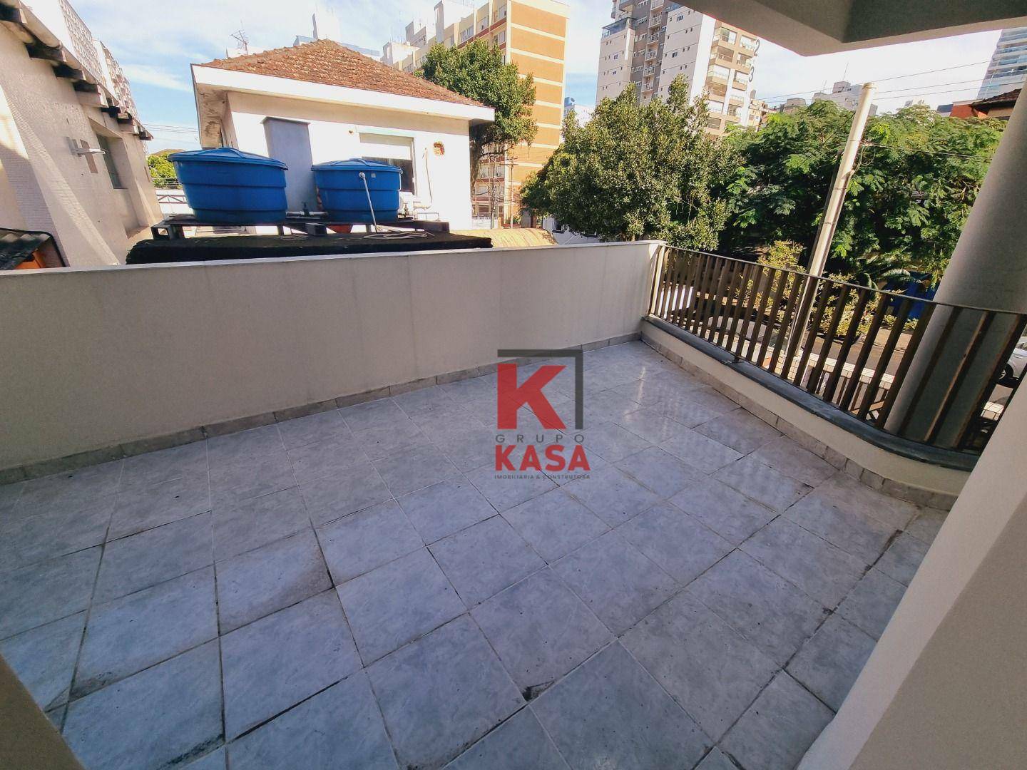 Casa à venda e aluguel com 3 quartos, 339m² - Foto 33