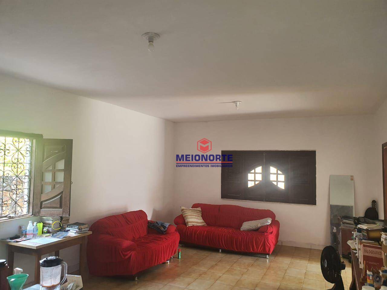 Casa à venda com 3 quartos, 280m² - Foto 4