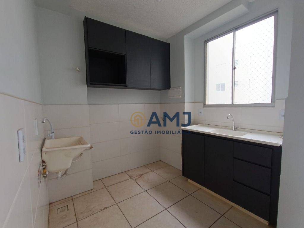 Apartamento à venda com 2 quartos, 48m² - Foto 4