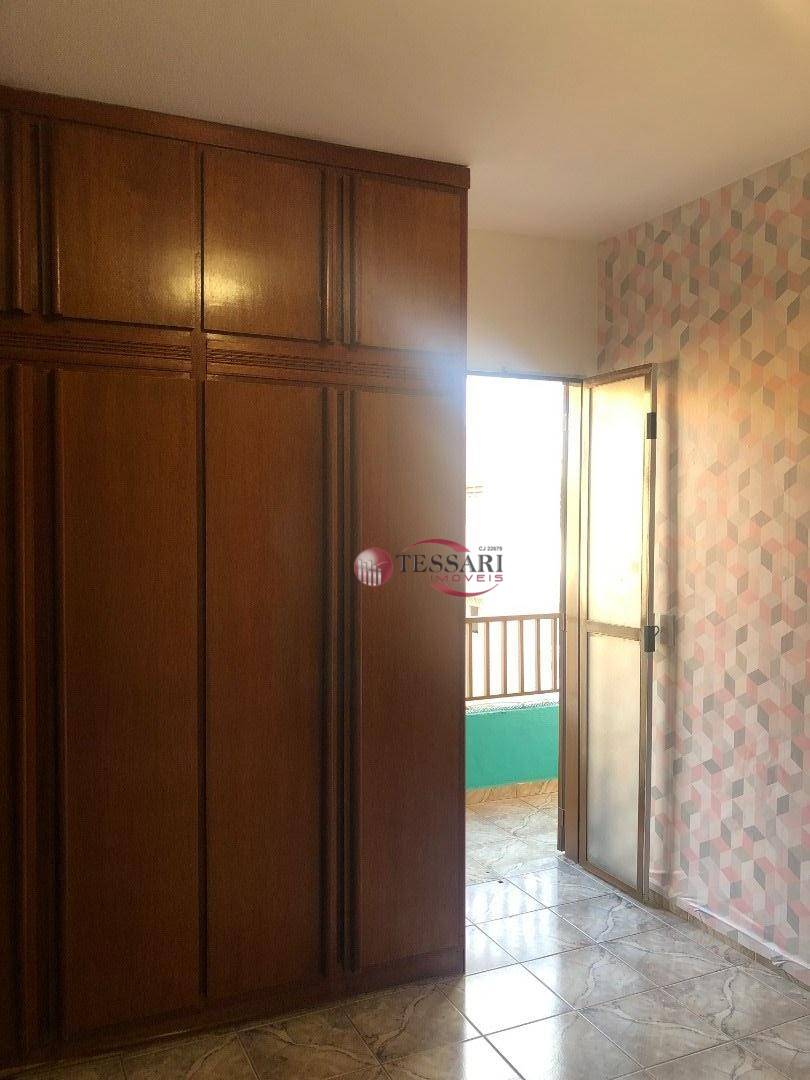 Apartamento para alugar com 3 quartos, 140m² - Foto 15