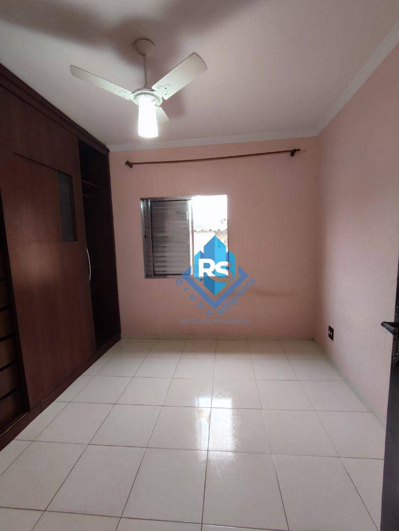 Apartamento para alugar com 2 quartos, 68m² - Foto 16