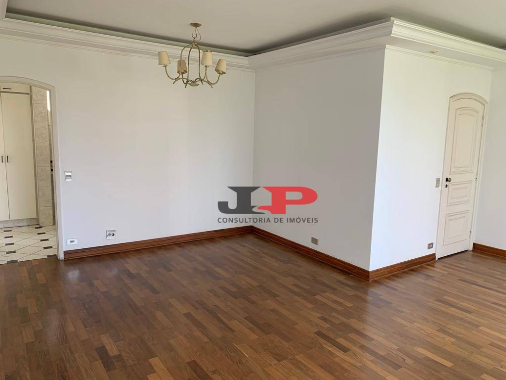 Apartamento para alugar com 3 quartos, 123m² - Foto 4