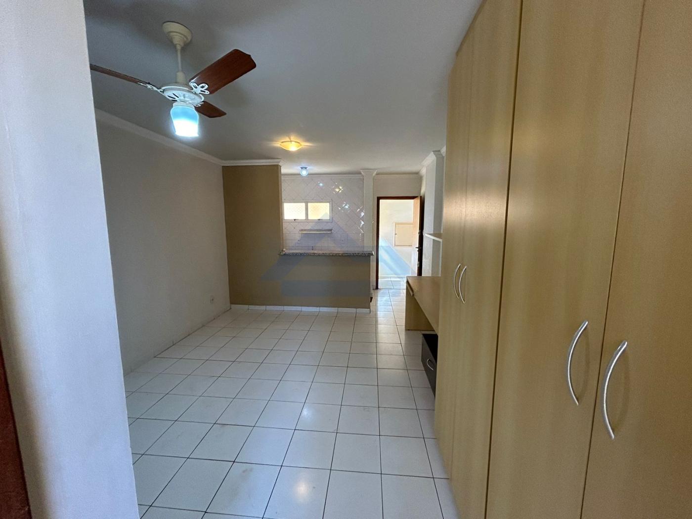 Apartamento à venda com 1 quarto, 33m² - Foto 6