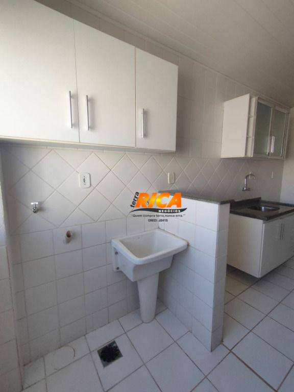 Apartamento para alugar com 2 quartos, 67m² - Foto 17