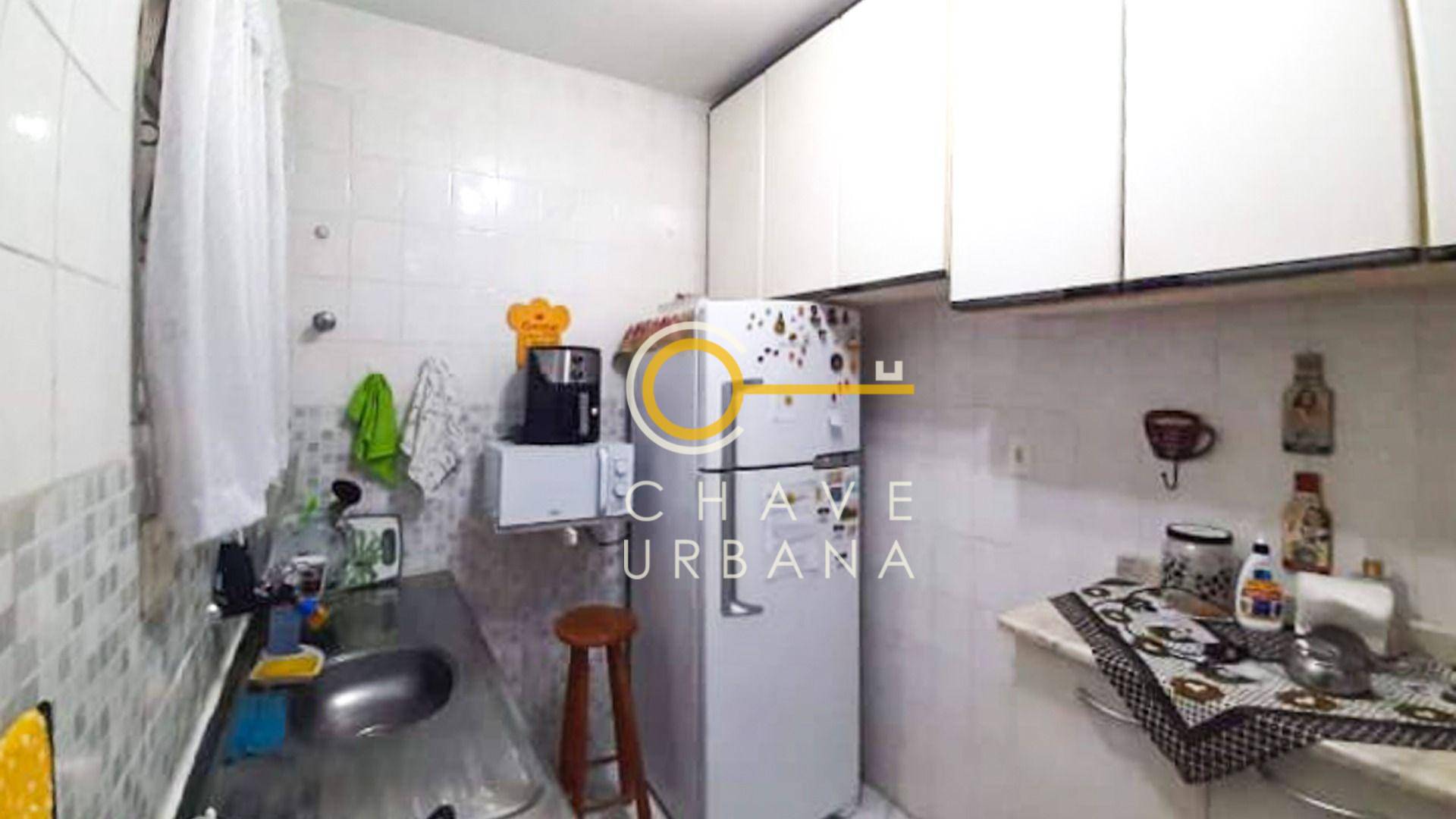 Apartamento à venda com 2 quartos, 70m² - Foto 10