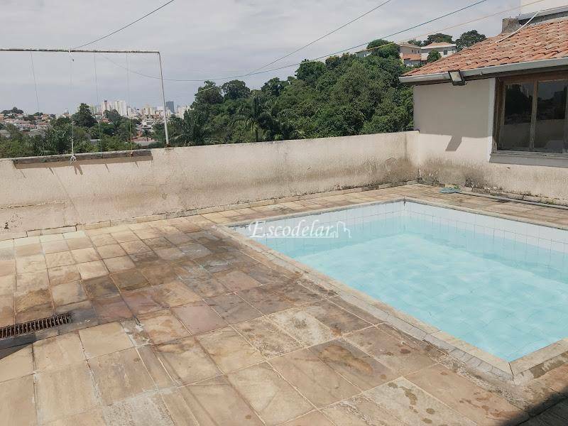 Sobrado à venda com 3 quartos, 300m² - Foto 3