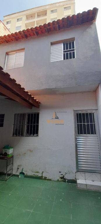 Casa à venda e aluguel com 3 quartos, 160m² - Foto 13