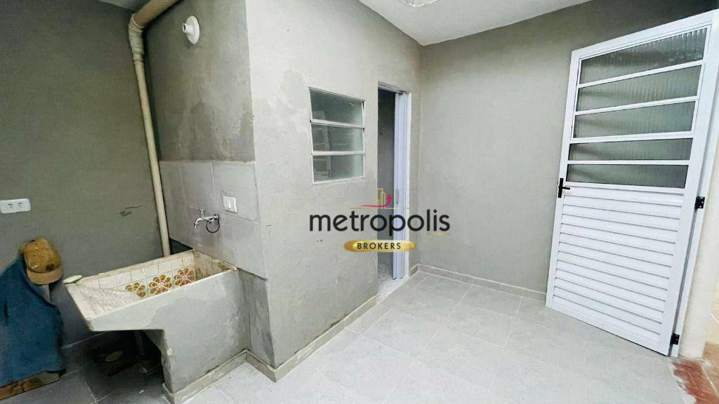 Casa para alugar com 1 quarto, 60m² - Foto 4
