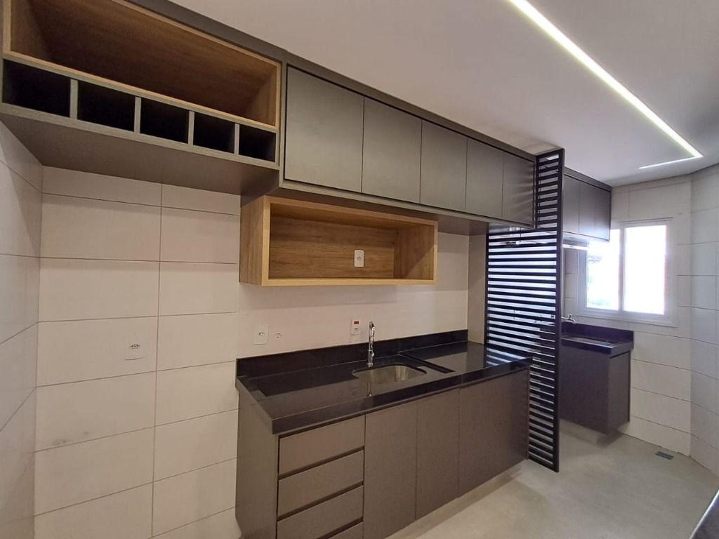 Apartamento, 3 quartos, 96 m² - Foto 2