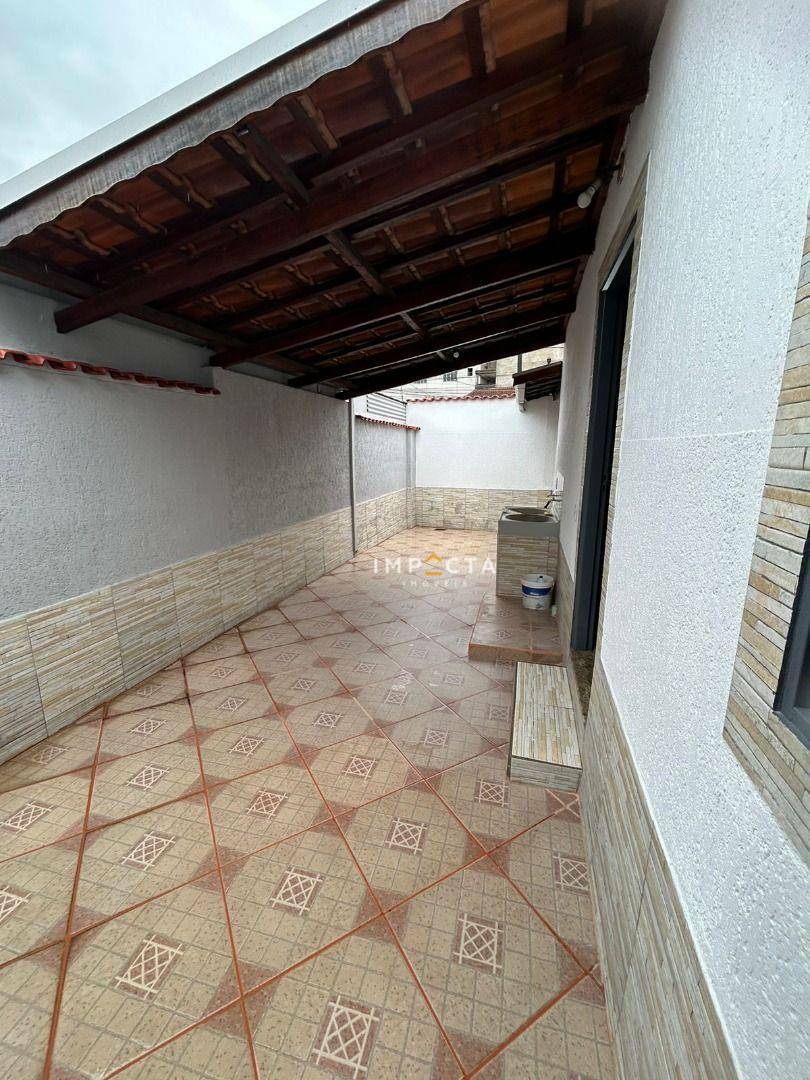 Casa à venda com 3 quartos, 168m² - Foto 20