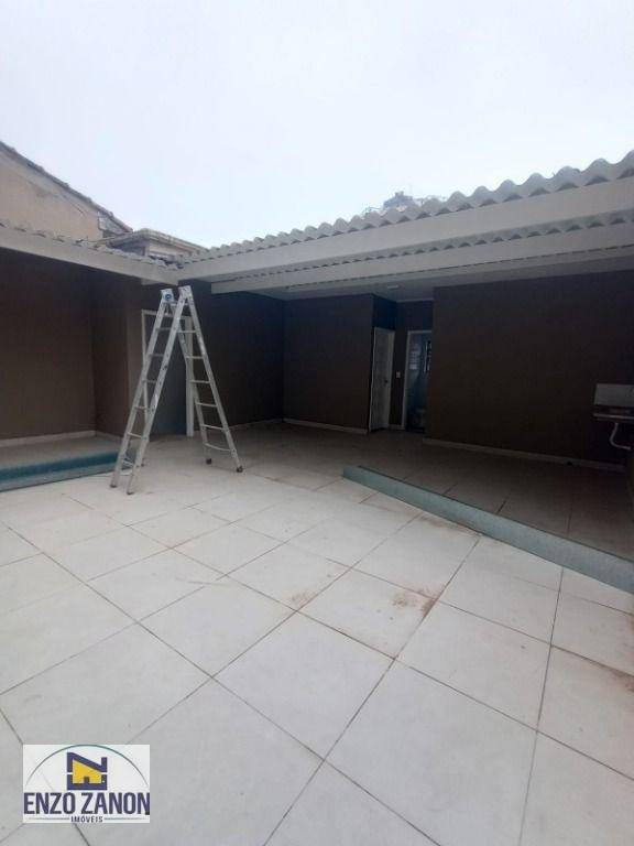 Sobrado para alugar com 3 quartos, 350m² - Foto 6