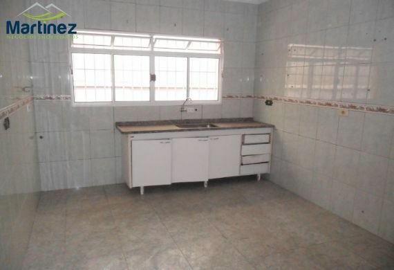 Casa à venda e aluguel com 3 quartos, 243m² - Foto 18