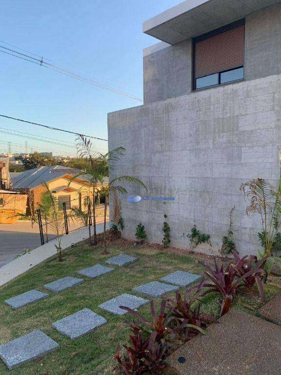 Casa de Condomínio à venda com 3 quartos, 230m² - Foto 5