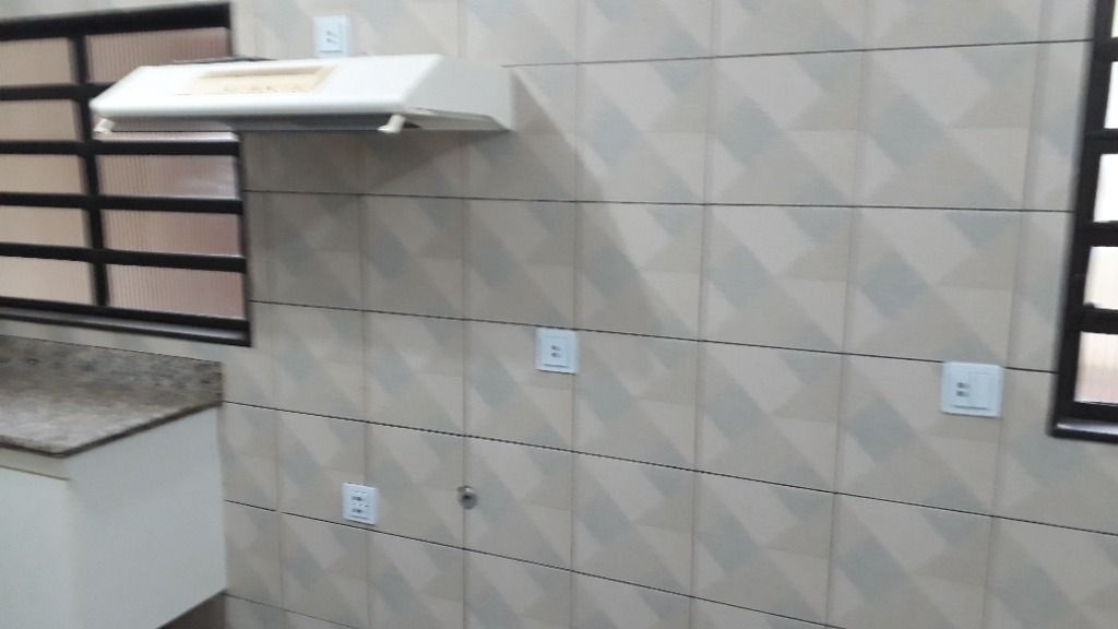 Sobrado à venda com 4 quartos, 230m² - Foto 39