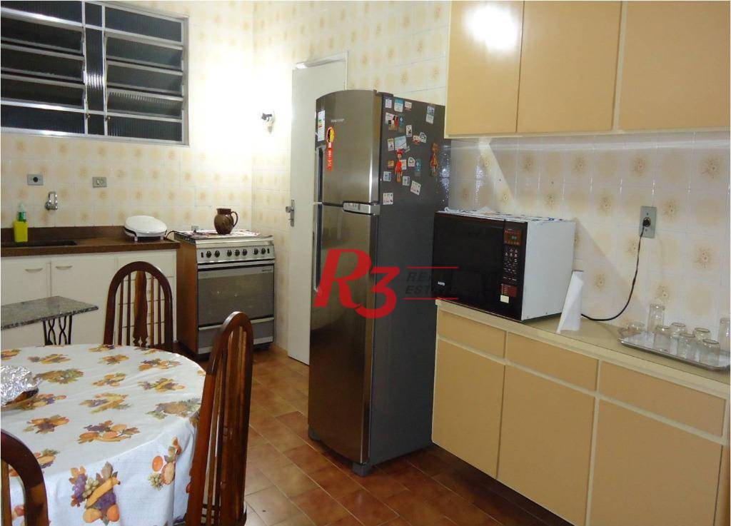 Apartamento à venda com 3 quartos, 138m² - Foto 4