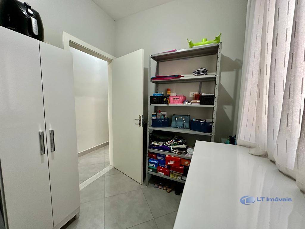 Casa à venda com 3 quartos, 74m² - Foto 5