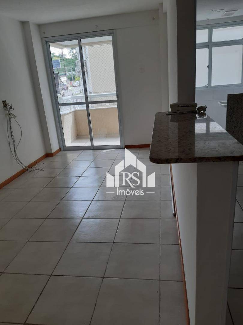 Apartamento à venda com 2 quartos, 60m² - Foto 29