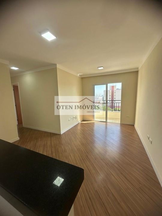 Apartamento à venda com 2 quartos, 60m² - Foto 1