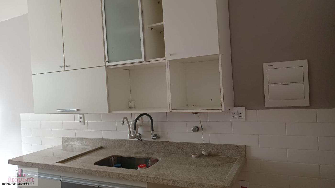 Apartamento para alugar com 3 quartos, 105m² - Foto 34