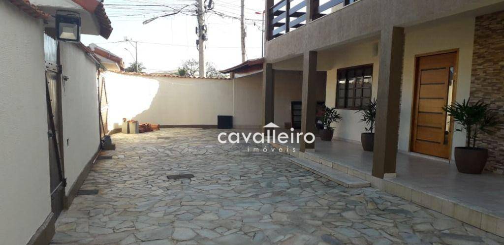 Casa à venda com 4 quartos, 250m² - Foto 25