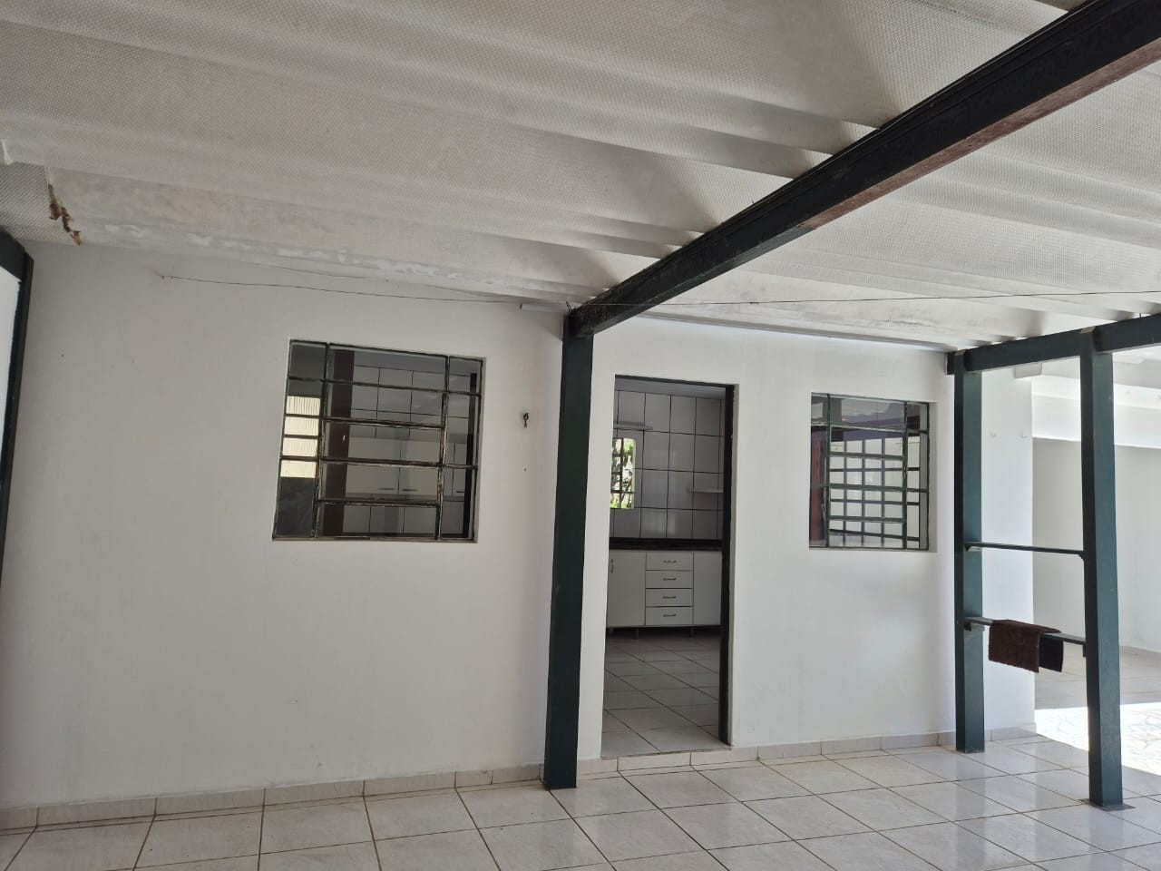 Casa à venda com 4 quartos, 104m² - Foto 17