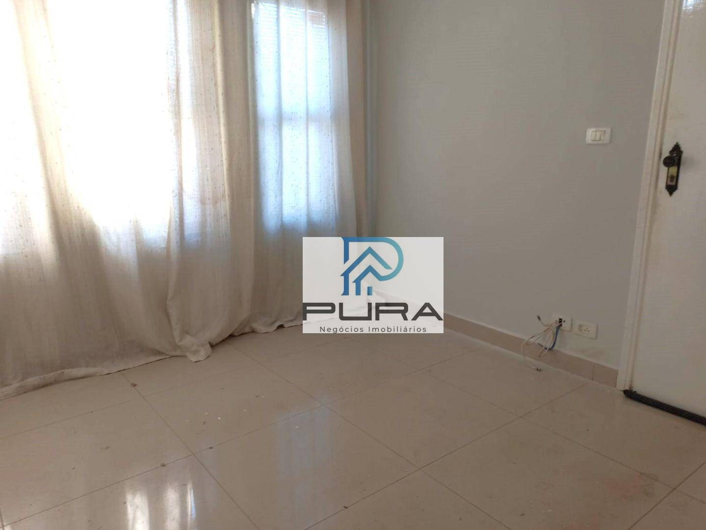 Casa à venda com 3 quartos, 70m² - Foto 6