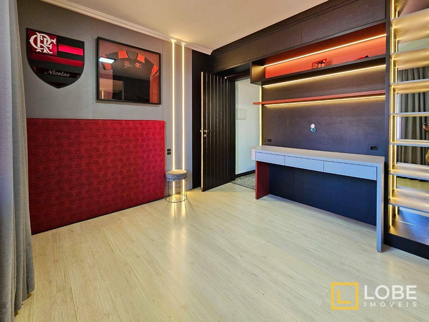 Casa à venda com 3 quartos, 312m² - Foto 34