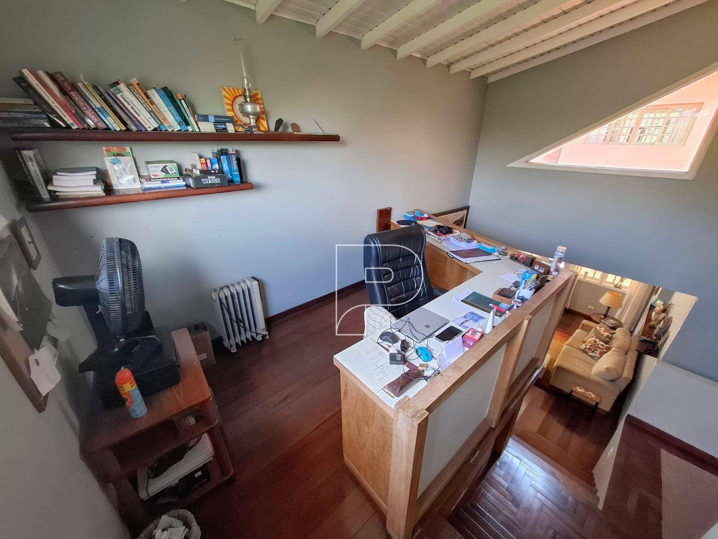 Casa de Condomínio à venda com 4 quartos, 212m² - Foto 28