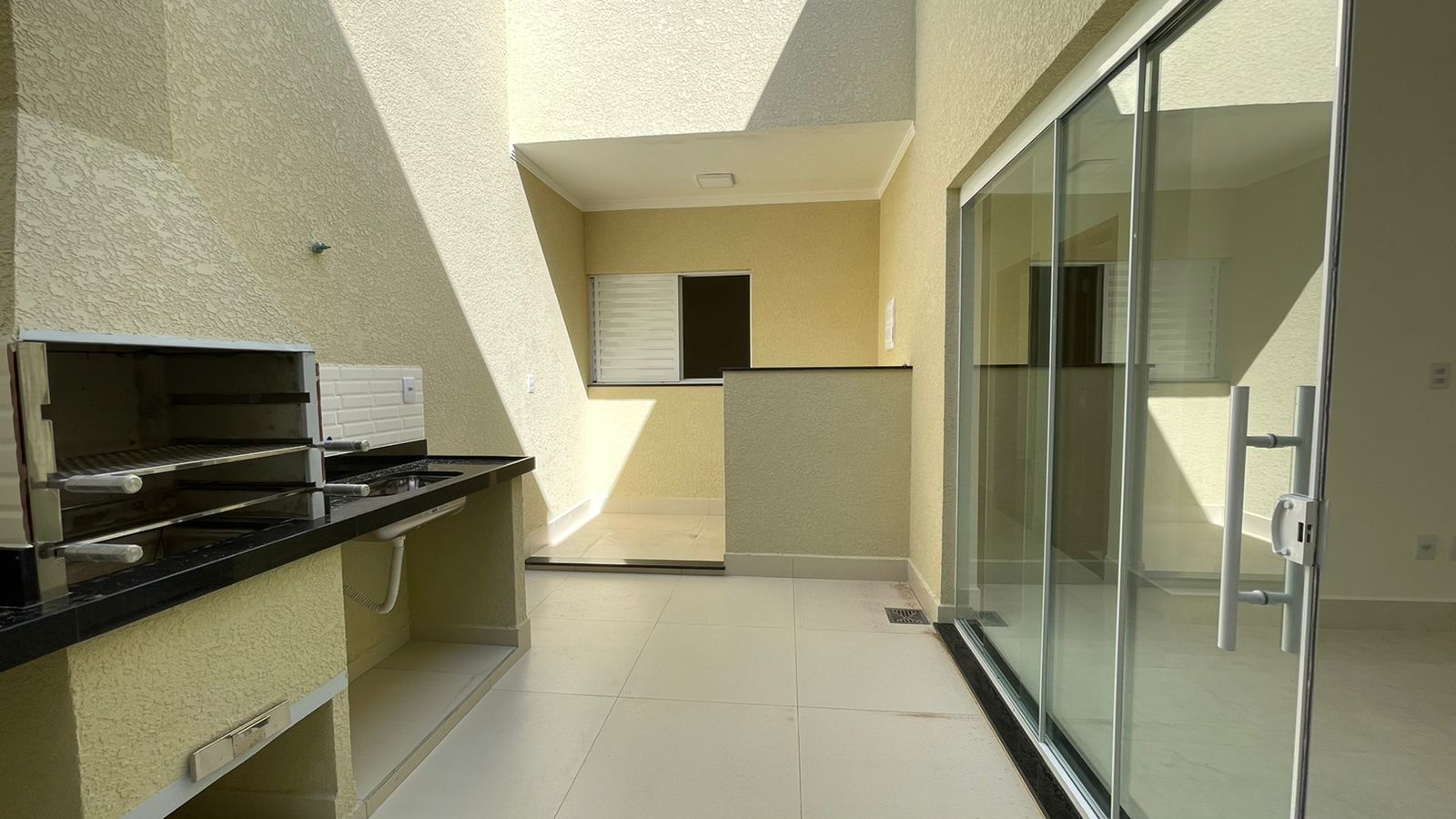 Casa à venda com 3 quartos, 130m² - Foto 30