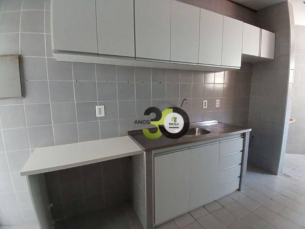 Apartamento para alugar com 3 quartos, 100m² - Foto 19