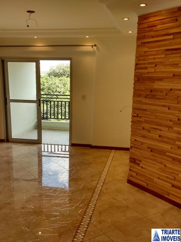 Apartamento à venda com 3 quartos, 90m² - Foto 2