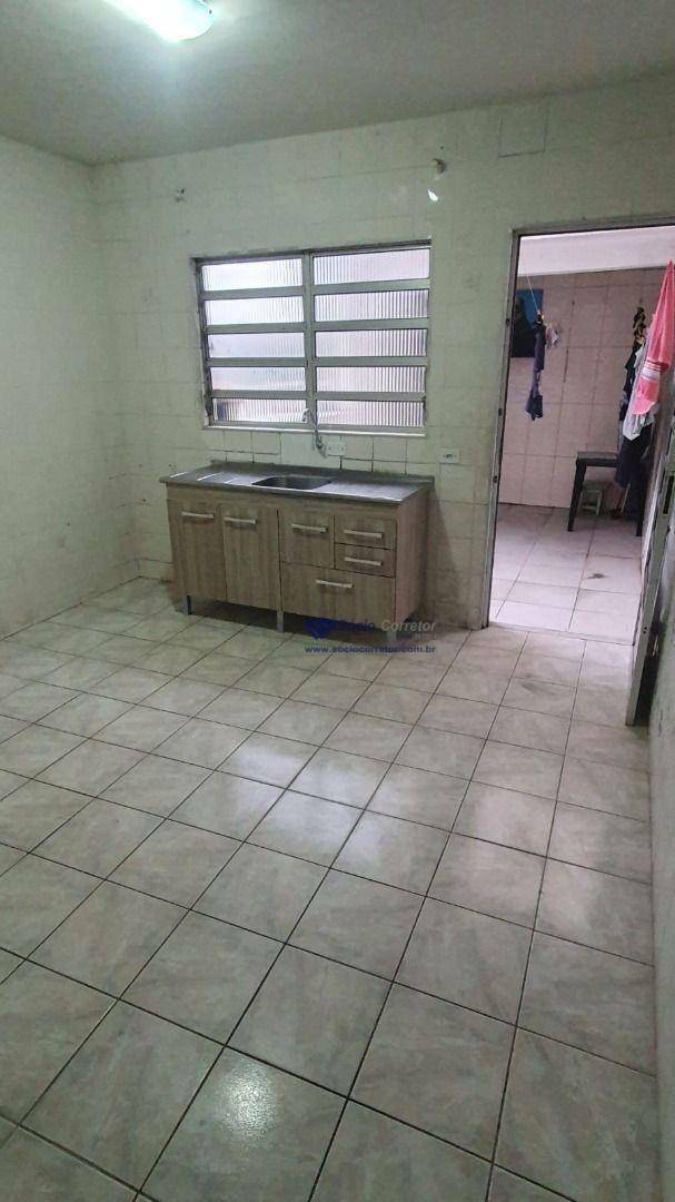 Sobrado à venda com 6 quartos, 150m² - Foto 9