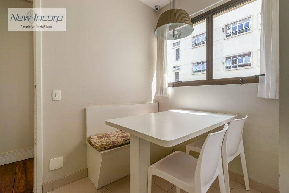 Apartamento à venda com 3 quartos, 154m² - Foto 13