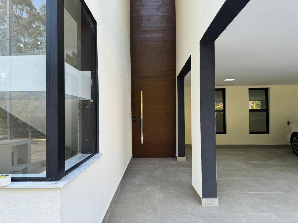 Casa de Condomínio à venda com 3 quartos, 382m² - Foto 9