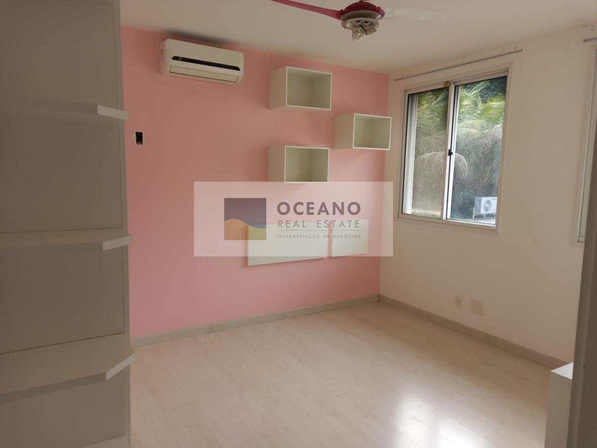 Casa de Condomínio à venda com 4 quartos, 275m² - Foto 19