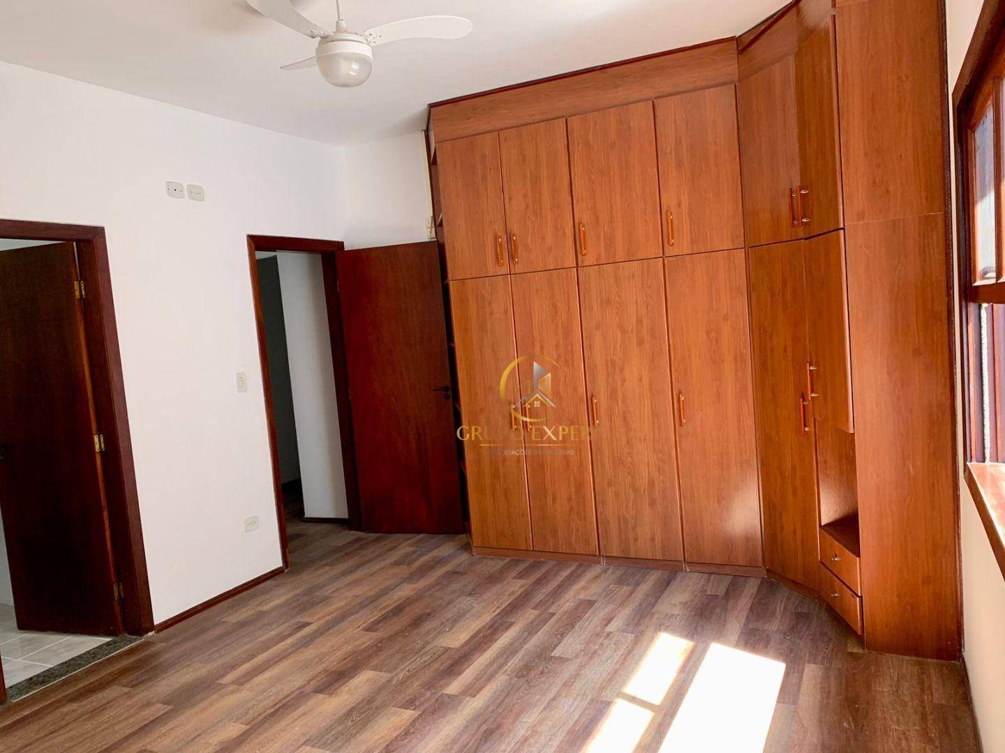 Sobrado à venda com 4 quartos, 210m² - Foto 16