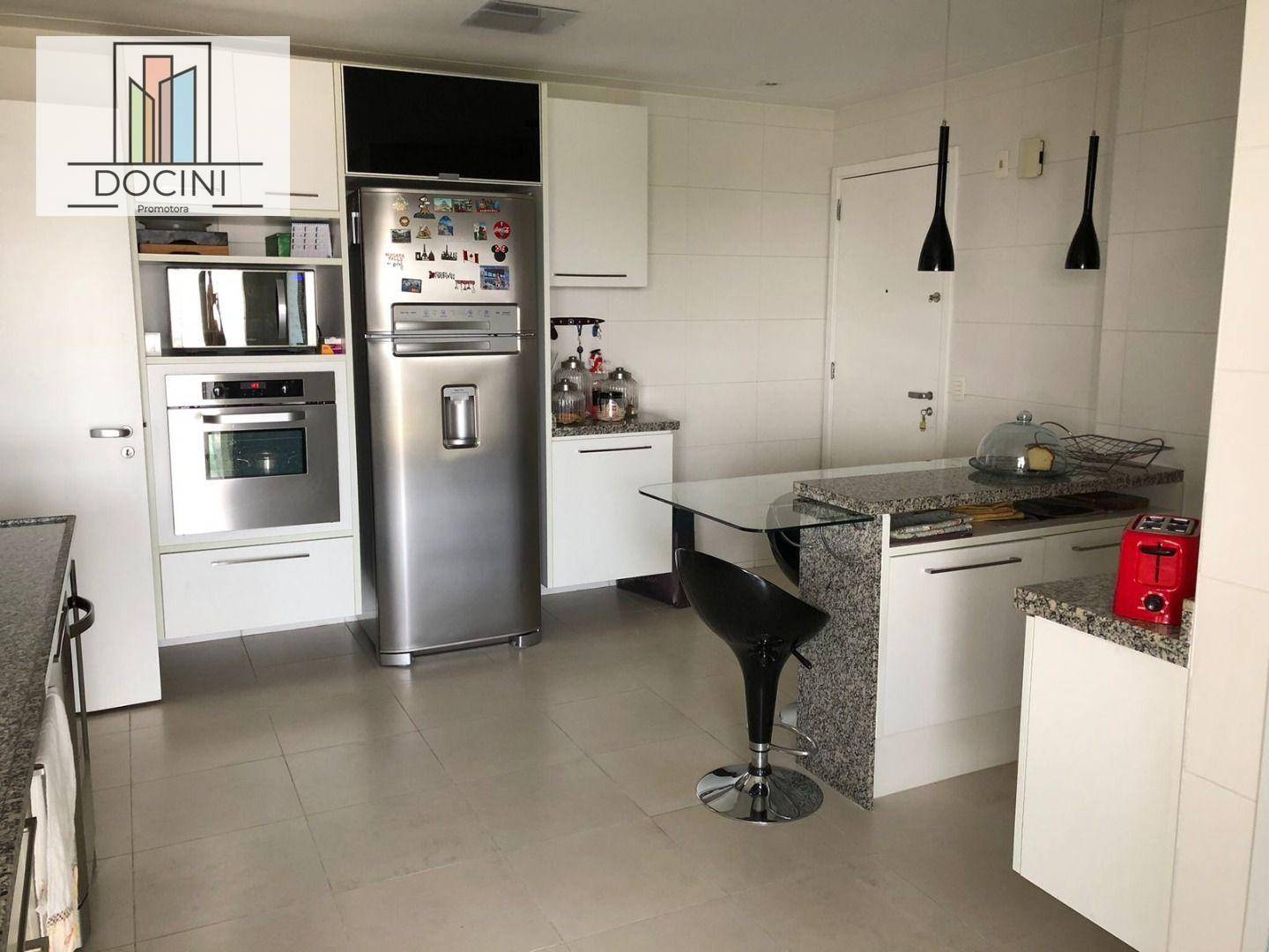 Apartamento à venda com 3 quartos, 145m² - Foto 24