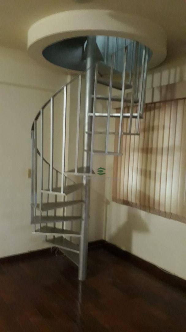 Cobertura à venda com 3 quartos, 311m² - Foto 2