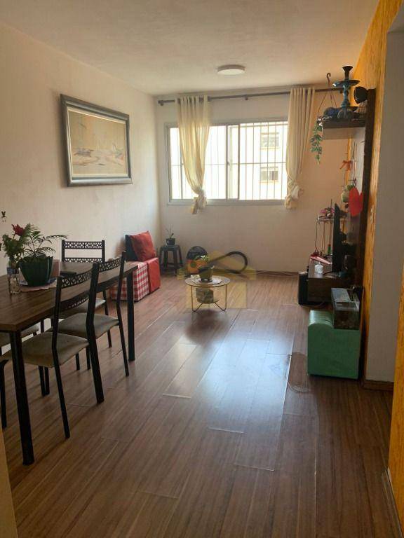 Apartamento à venda com 2 quartos, 56m² - Foto 2