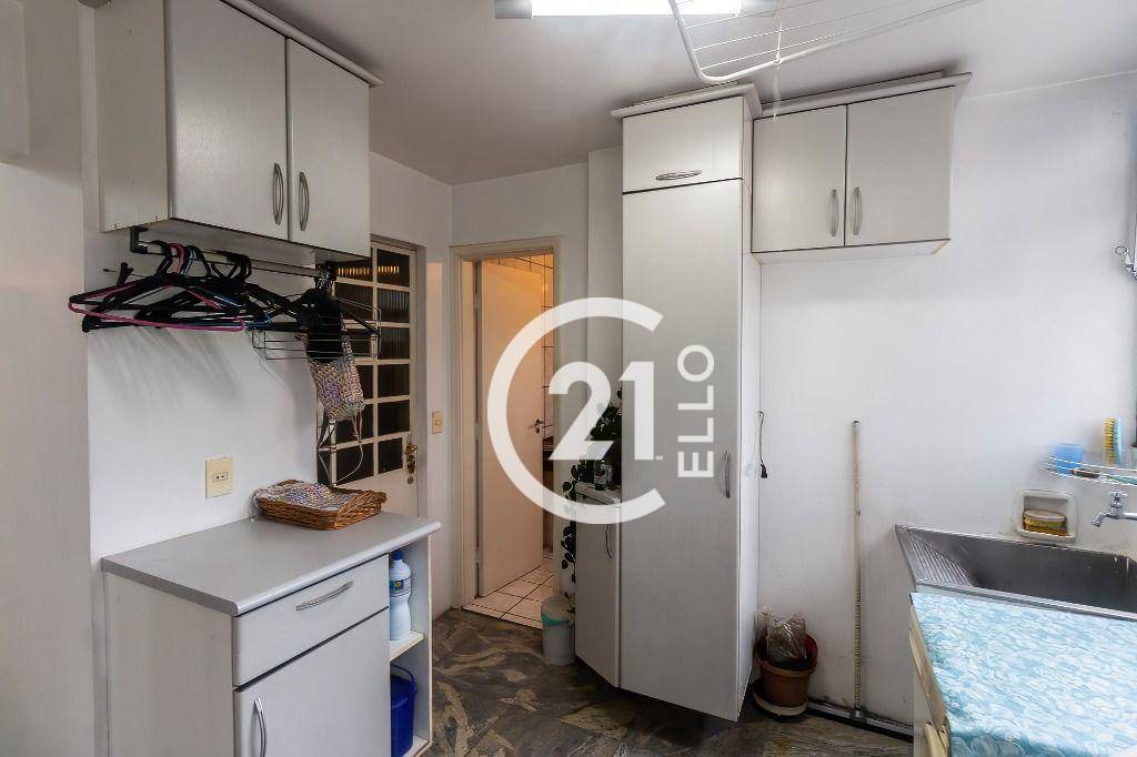 Apartamento à venda com 3 quartos, 188m² - Foto 10