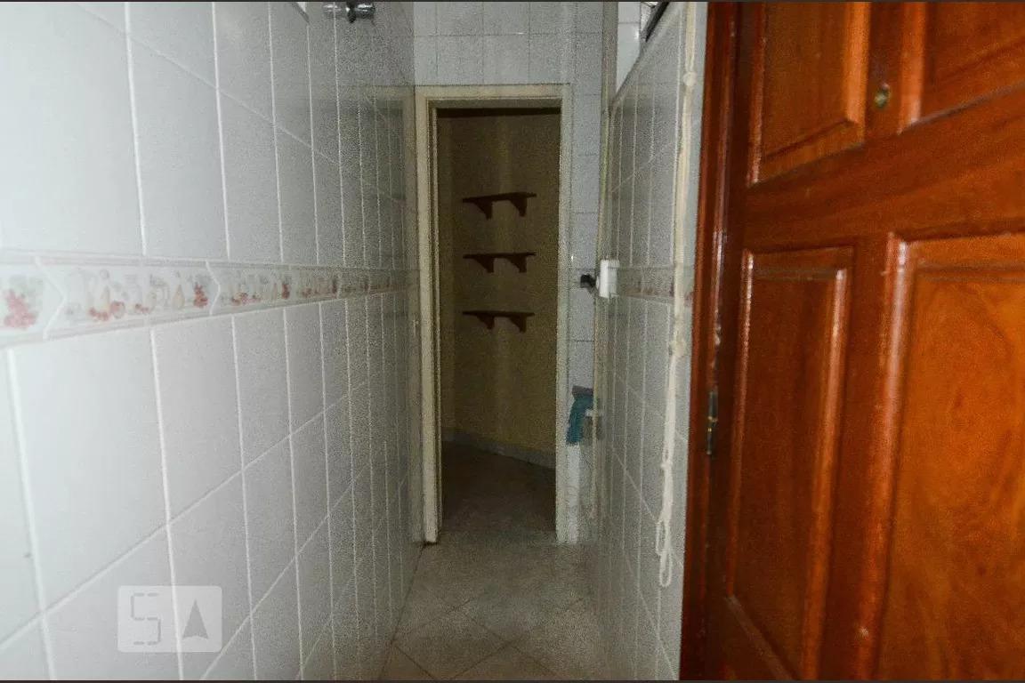 Apartamento à venda com 2 quartos, 65m² - Foto 17