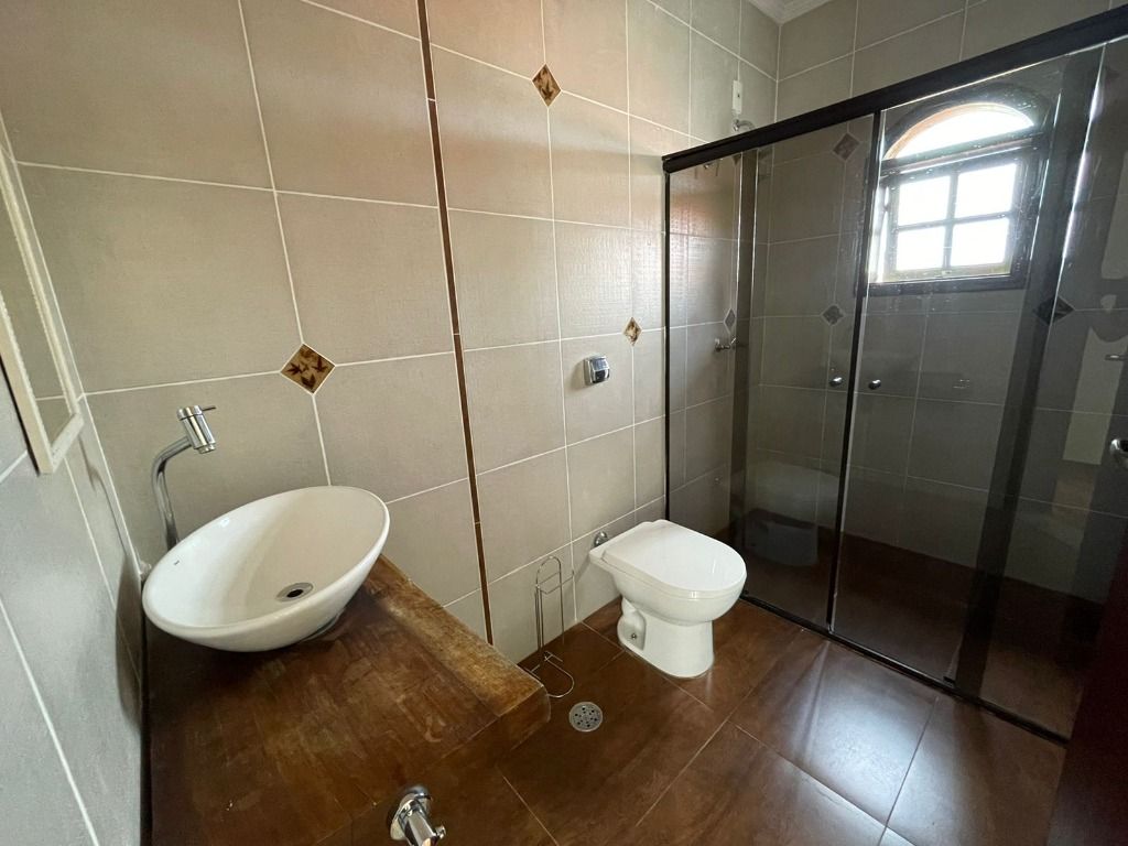 Casa à venda com 5 quartos, 450m² - Foto 11