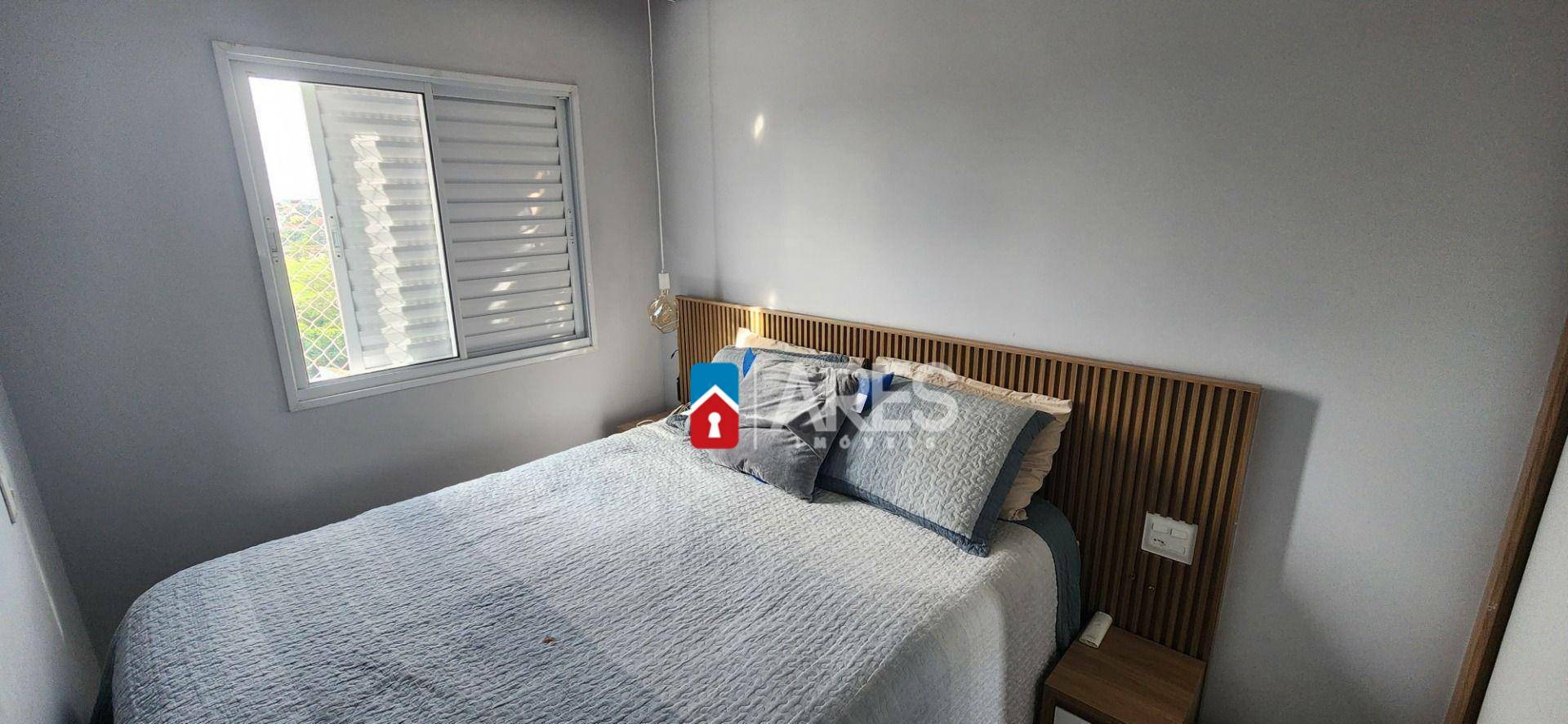 Apartamento à venda com 2 quartos, 52m² - Foto 15
