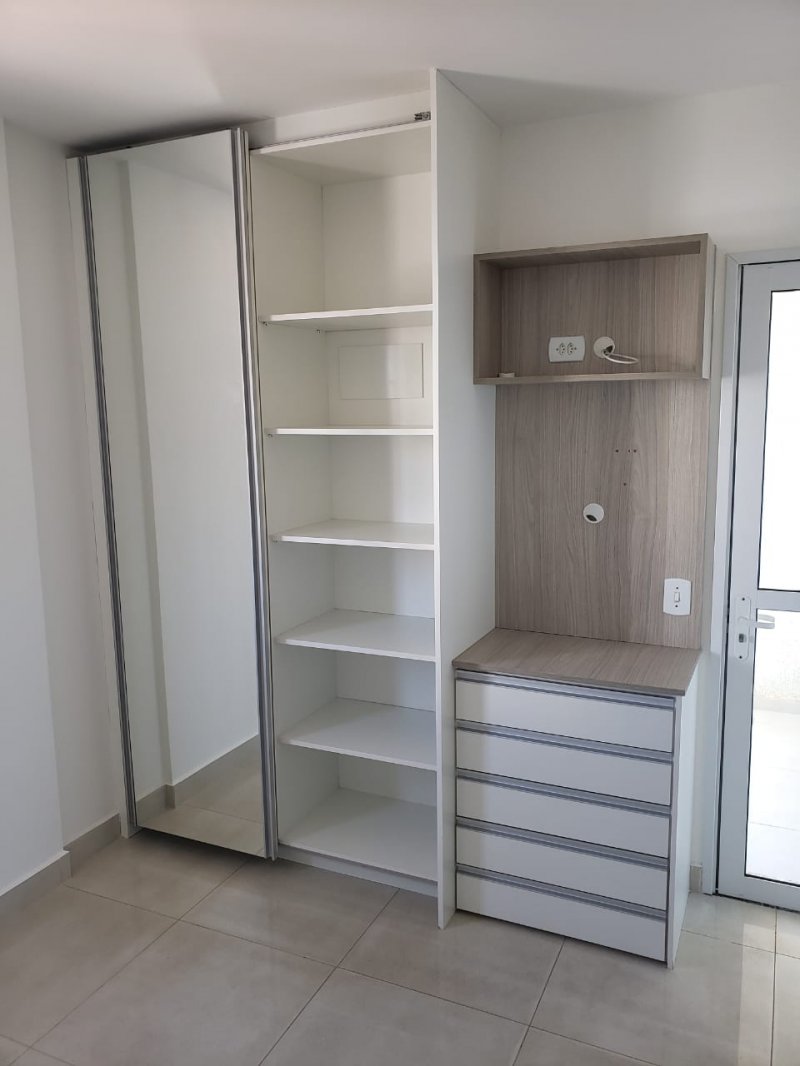 Apartamento para alugar com 2 quartos, 69m² - Foto 6