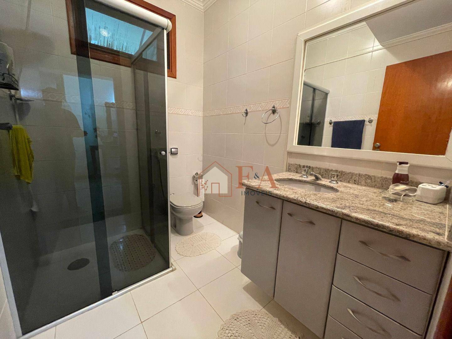 Casa de Condomínio à venda com 4 quartos, 512m² - Foto 40