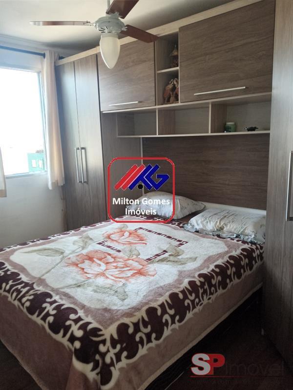 Apartamento à venda com 3 quartos, 51m² - Foto 4