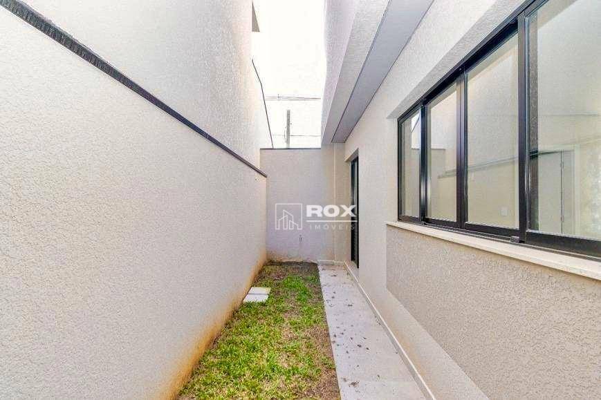 Casa à venda com 3 quartos, 210m² - Foto 13